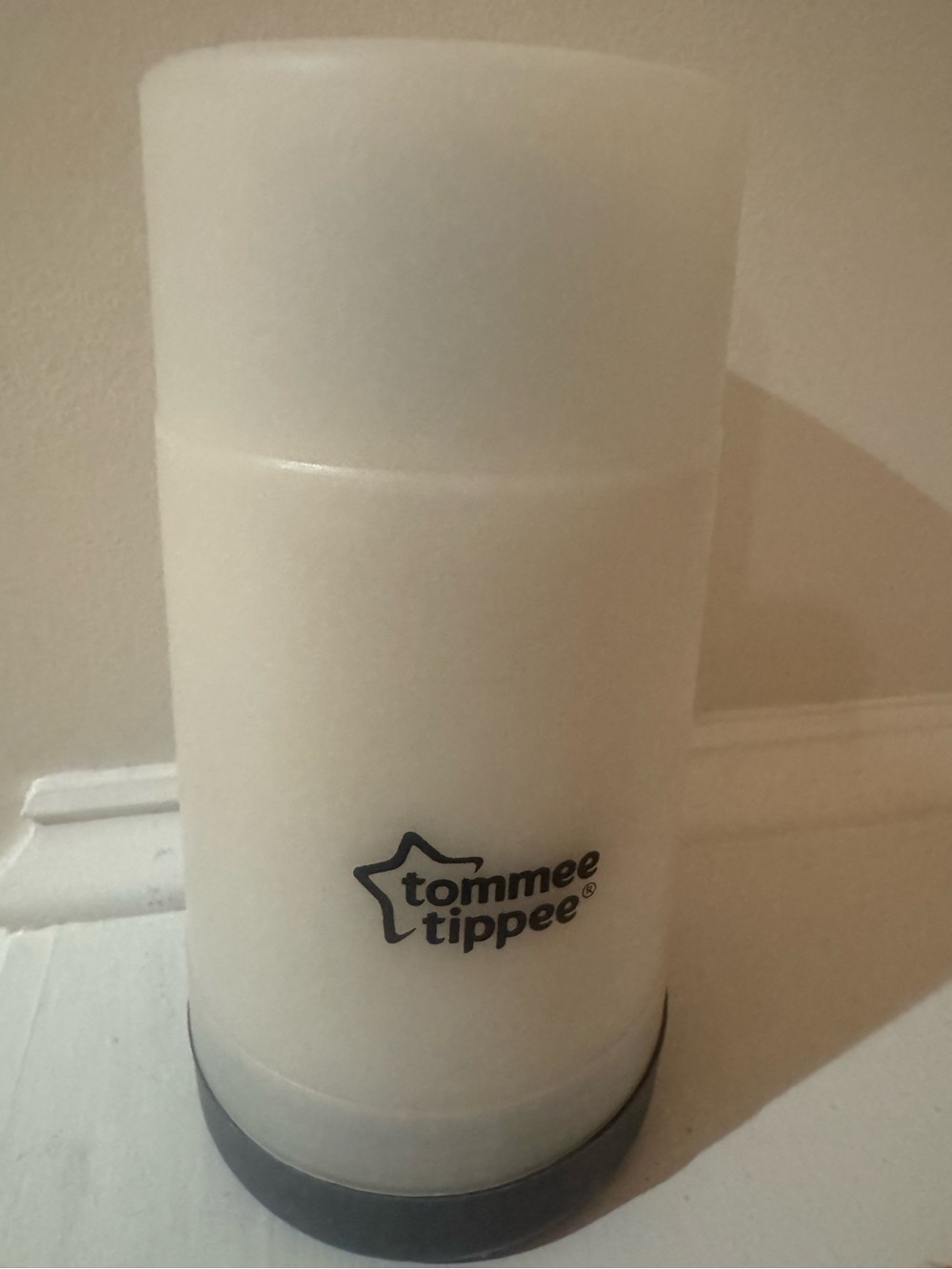 Tommee Tippee White Bottle Warmer - White